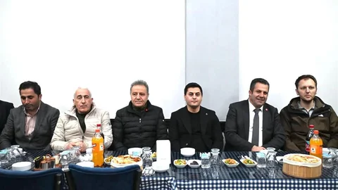 Başkan Yiğider Muhtarlarla İftarda Buluştu