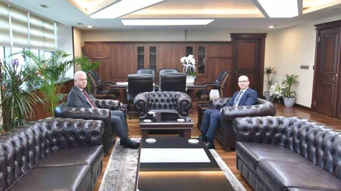 İstanbul'da Vali Gül'den Başsavcı Güven'e Ziyaret