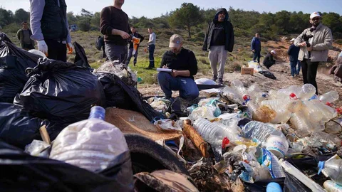 Ayvalık'ta Deniz Temizliği Seferberliği