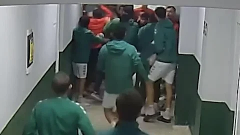 Osmaniye'de Futbolcu Kavgası