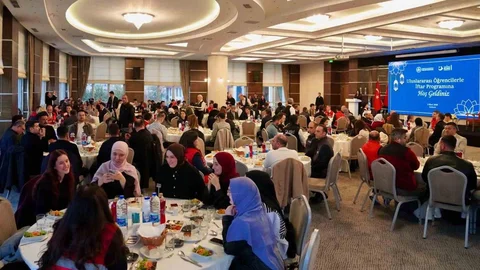 Uluslararası Öğrencilerle İftar Buluşması Ankara'da Gerçekleşti