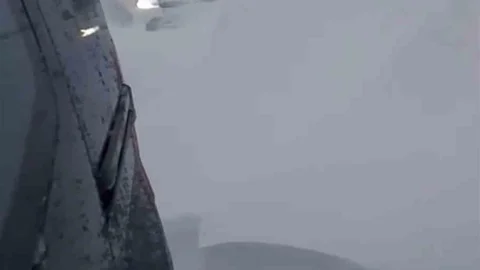 Bingöl'de Mahsur Kalan Araçlar Kurtarıldı