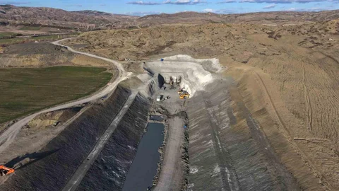 Ulaştırma Bakanı Uraloğlu'ndan Çorum Açıklaması
