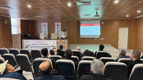 Kütahya'da Küçükbaş Hayvan Eğitimi