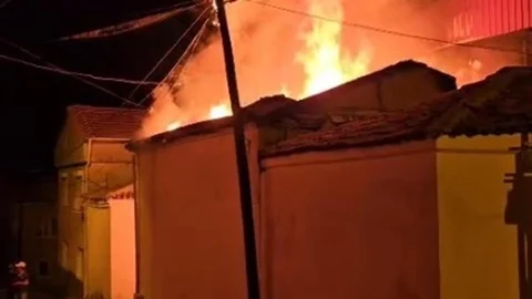 Yatağan’da Yangın Faciası: Yaşlı Çift Hayatını Kaybetti