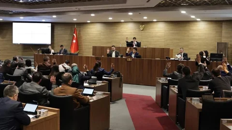 Kütahya'da Belediye Meclisi Toplantısı Yapıldı