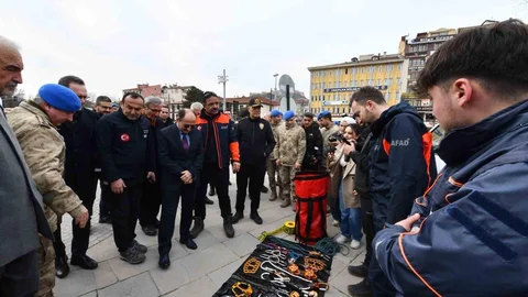 Kastamonu'da Arama Kurtarma Malzemeleri Sergilendi