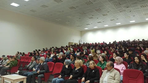 Kadına Yönelik Şiddetle Mücadele Semineri Elazığ'da Düzenlendi