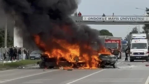 Samsun'da 5 Araçlı Zincirleme Kaza