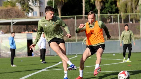 Alanyaspor Gençlerbirliği Maçına Hazırlanıyor