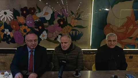 Ankara'da Dernek Çalışanları İftarda Buluştu