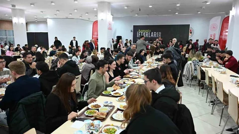 Kastamonu'da Gençlerle İftar Etkinliği