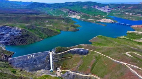 Erzincan’da Su Yatırımlarıyla Tarıma ve Enerjiye Katkı