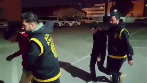 Adana'da 15 Yaşındaki Tetikçi Tutuklandı