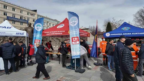 Kayseri'de Deprem Haftası Bilinçlendirme Etkinliği