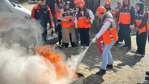 Şırnak'ta Kadın Gönüllü Ekip Eğitimini Tamamladı