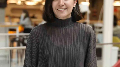 Kadınlar Dolap ile İkinci El Ekonomisinde Öne Çıkıyor