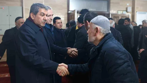 Esenler'de Enderun Teravih Geleneği Yaşatılıyor