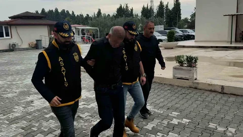 Yalova'da Eşini Öldüren Zanlı Mahkemeye Çıktı