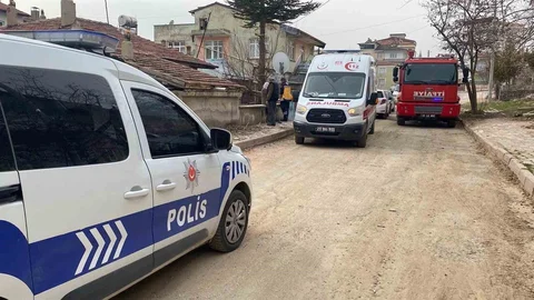 Elazığ'da Yaşlı Kadın İçin Ekipler Seferber Oldu