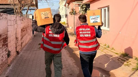 Aydın'da Gıda Kolisi Dağıtımı