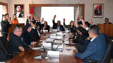 Çamyuva Mahallesi'nde Su Baskını Çalışmaları