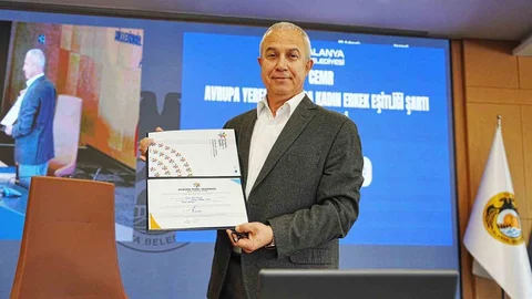 Alanya'da Kadın-Erkek Eşitliği İçin İmza Atıldı