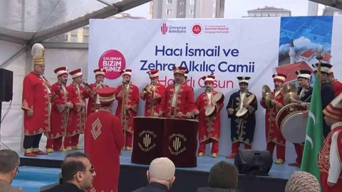 Ümraniye'de Yeni Camii Açılışı