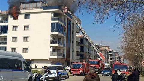 Salihli'de Yangın Paniği