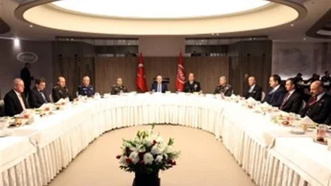Milli Savunma Bakanı Güler OYAK ile İftarda Buluştu