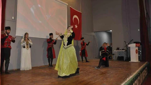 Bulanık’ta "Ahıskalılar Gecesi" coşkusu