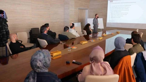 Bayburt’ta aile hekimlerine ruh sağlığı eğitimi verildi