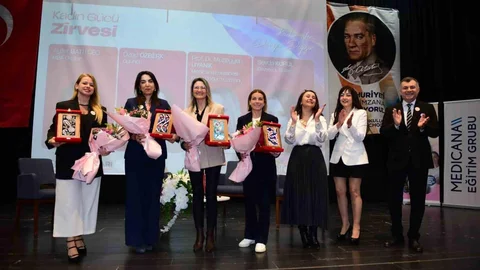 Bursa'da Kadın Gücü Zirvesi Düzenlendi