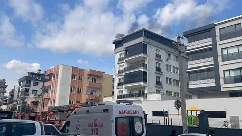 Osmaniye’de Çatı Yangını Kontrol Altına Alındı