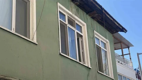 Yaşlı Kadının Ölümü Pencereyle Ortaya Çıktı
