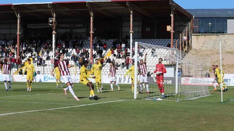 Bandırmaspor İstanbulspor'u Yendi