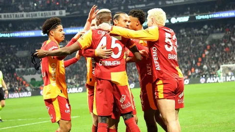 Galatasaray Derbi Galibiyeti Aldı