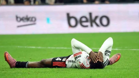 Beşiktaş, Büyük Maçlarda Galibiyet Alamadı