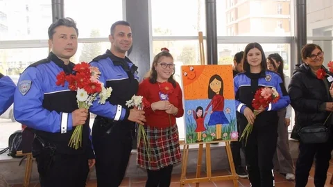 Engelli Çocuklardan Sergi Etkinliği