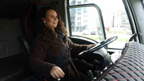 Buket Alakaş, Çanakkale'de Eğitmen Oluyor