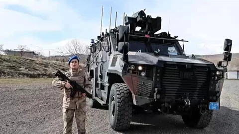 Iğdır'da Kadın Jandarmaların 8 Mart Kutlaması