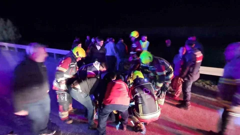 Kontrolden Çıkan Araç Şarampole Uçtu