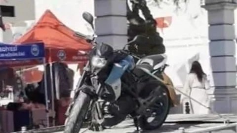 Avcılar'da Motosikletli Sürücüye 226 Bin Lira Ceza