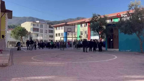 Denizli'de 5.1 Büyüklüğünde Deprem Meydana Geldi