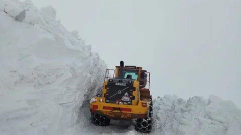 Hakkari'de Tüm Yollar Açıldı