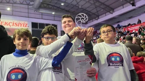 Efeler'den Robot Tasarımında Başarı