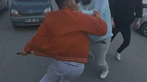 Karabük'te Bıçaklı Kavga Anları