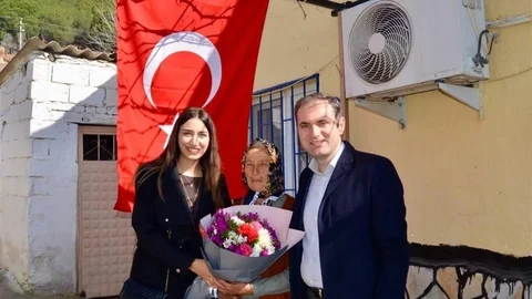 Kaymakam Murat Mete Şehit Annelerini Unutmadı