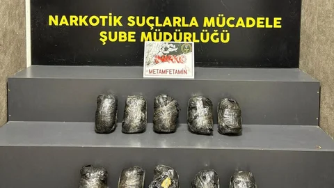 İzmir'de Uyuşturucu Operasyonu