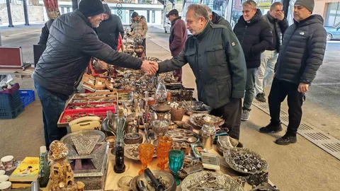 Kayseri'de Antika Pazarı Görücüye Çıktı